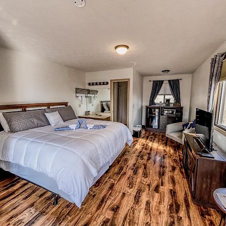 Timber Pointe Resort Jamestown Bagian luar foto