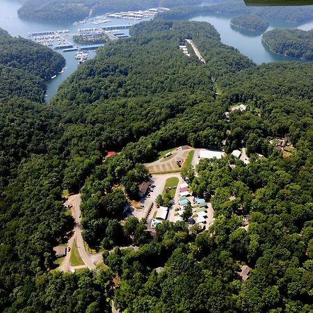 Timber Pointe Resort Jamestown Bagian luar foto