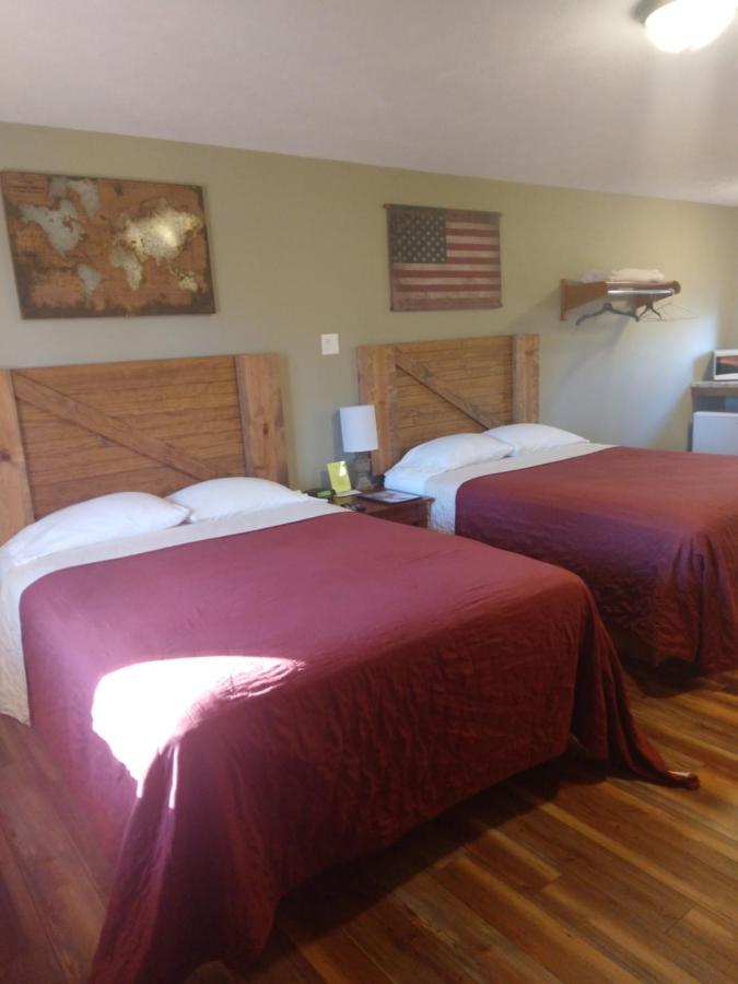 Timber Pointe Resort Jamestown Bagian luar foto