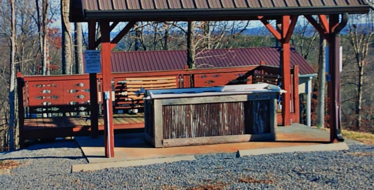Timber Pointe Resort Jamestown Bagian luar foto